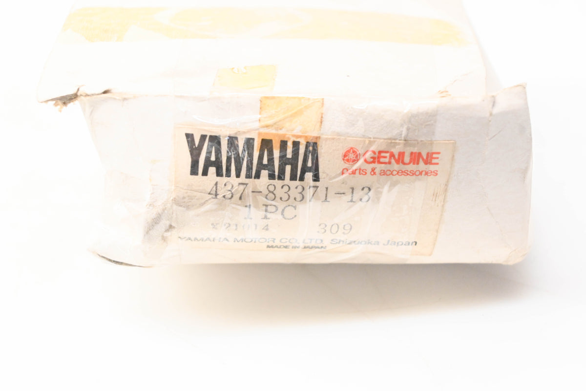 New OEM Yamaha 437-83371-13-00 Horn NOS