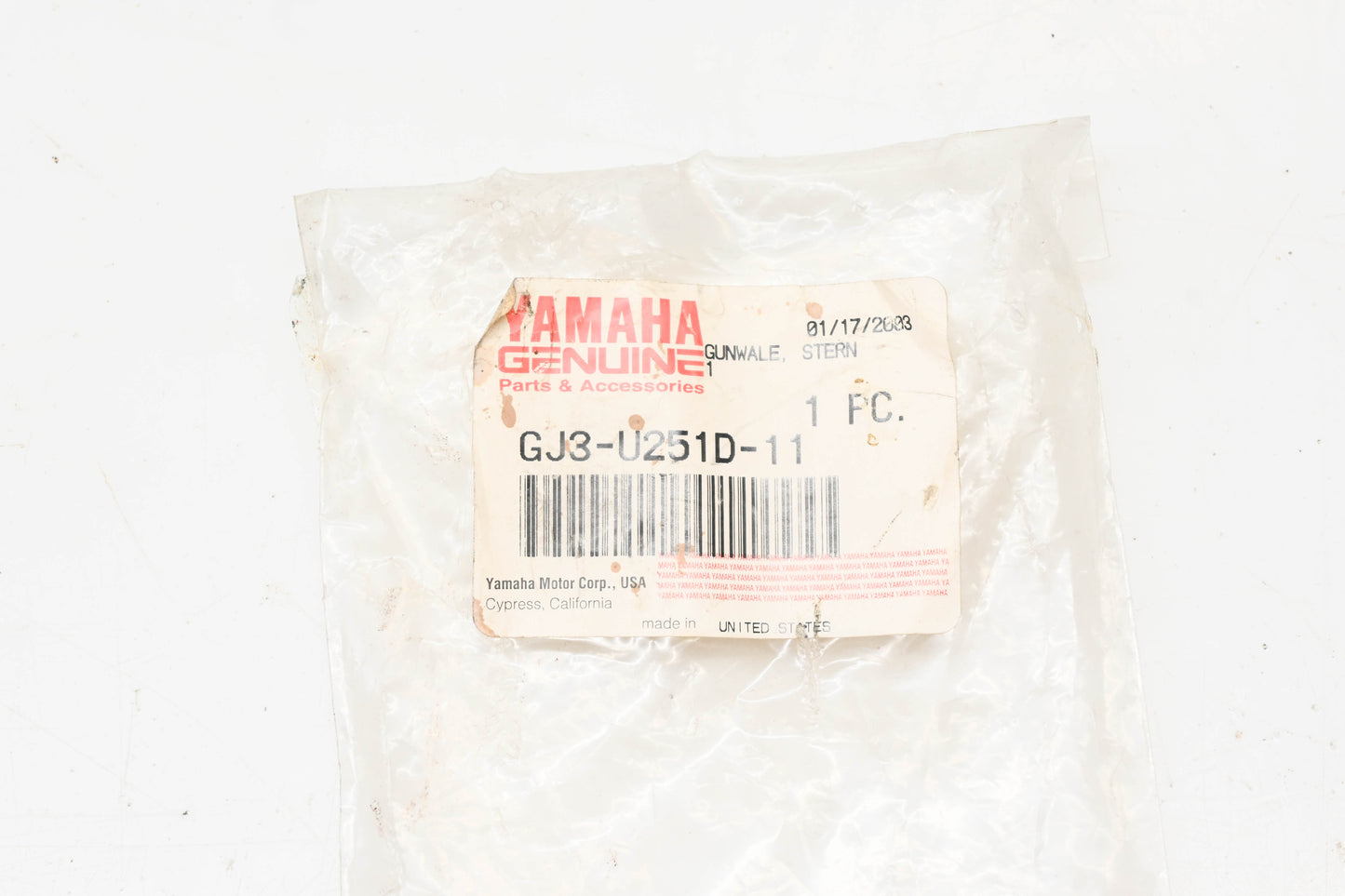 New OEM Yamaha GJ3-U251D-11-00 Stern Gunwale NOS
