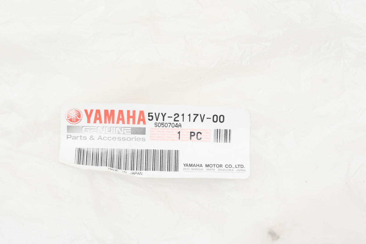 New OEM Yamaha 5VY-2117V-00-00 Cover NOS