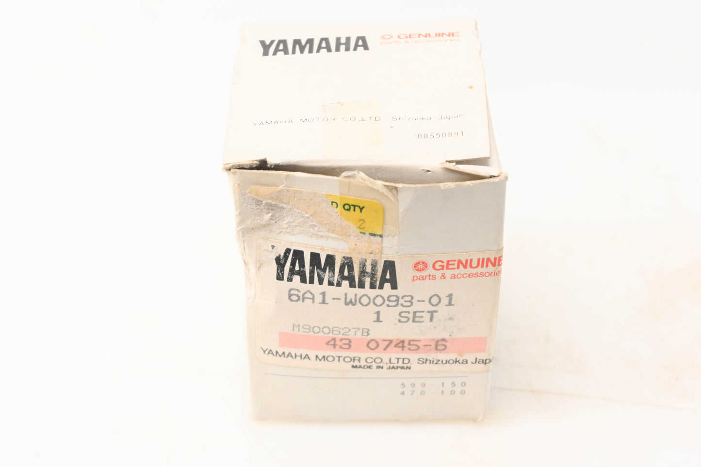 New OEM Yamaha 6A1-W0093-01-00 Carburetor Kit NOS