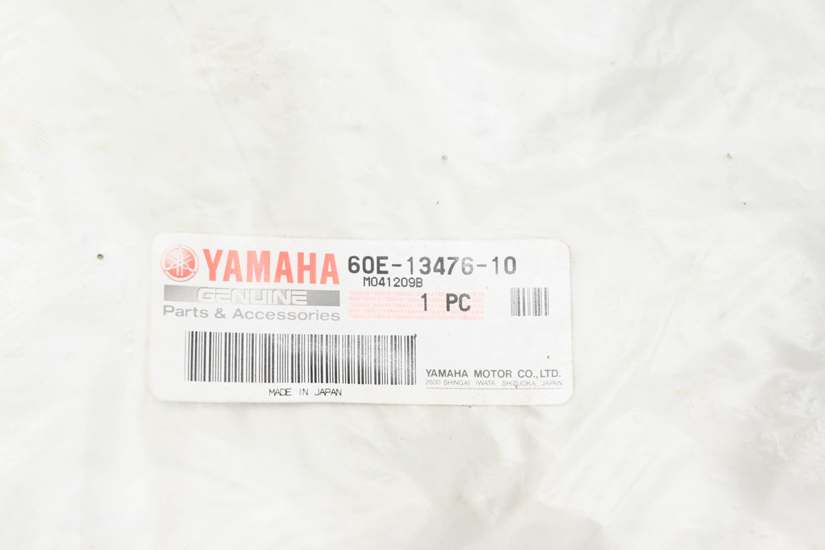New OEM Yamaha 60E-13476-10-00 Gasket NOS