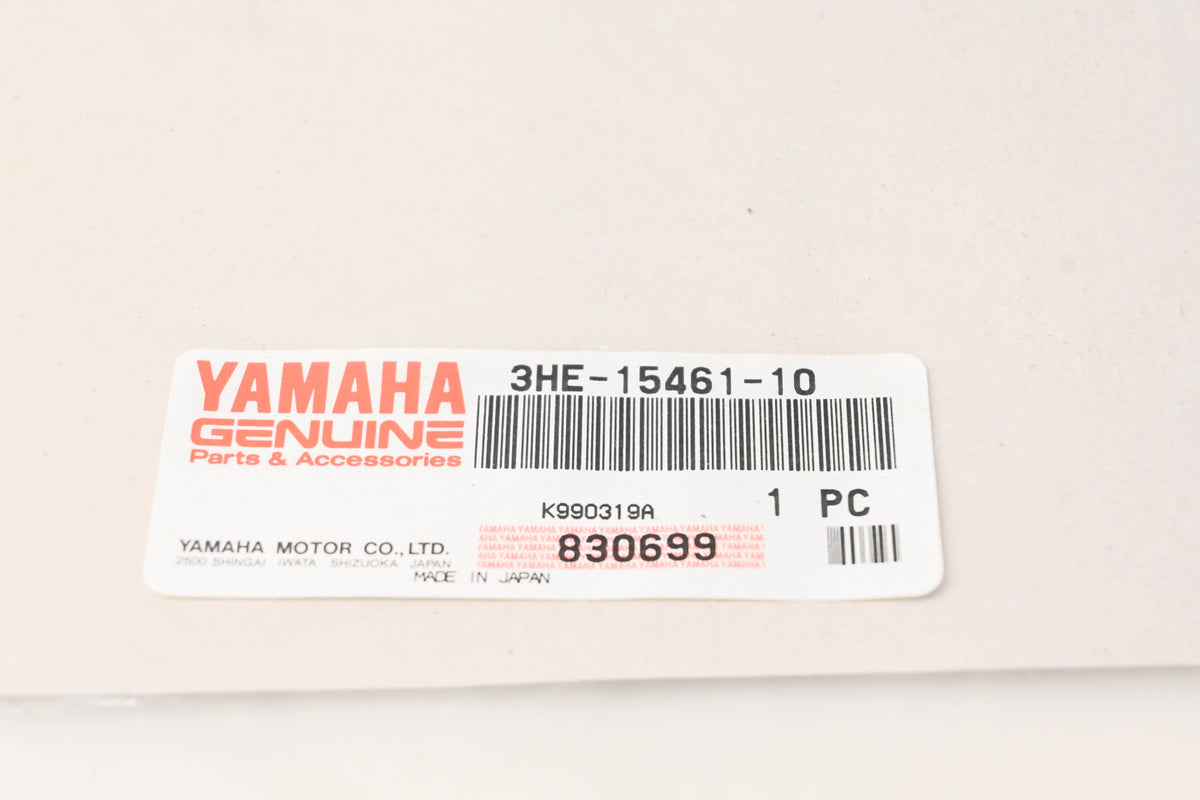 New OEM Yamaha 3HE-15461-10-00 Crankcase Cover Gasket NOS