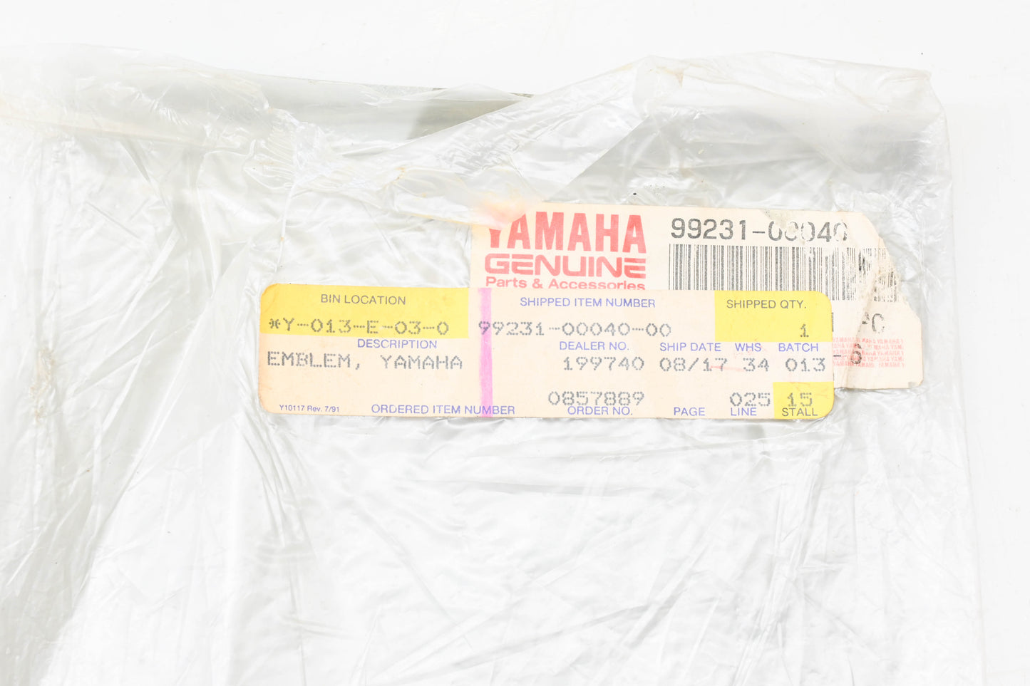 New OEM Yamaha 99231-00040-00 Decal Emblem NOS
