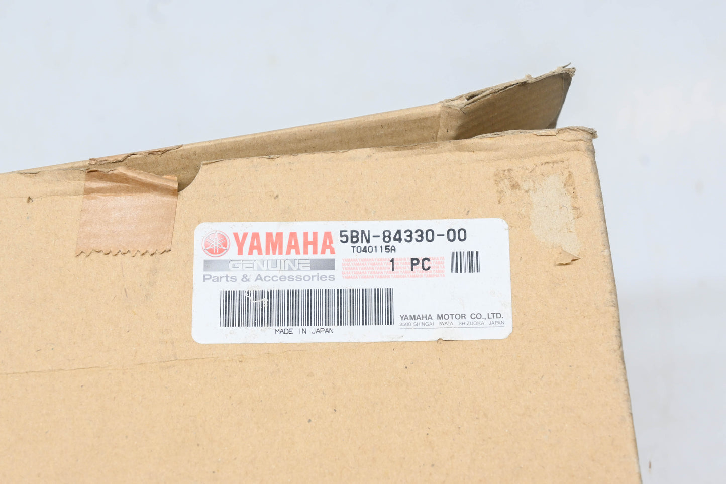 New OEM Yamaha 5BN-84330-00-00 Headlight Bracket NOS