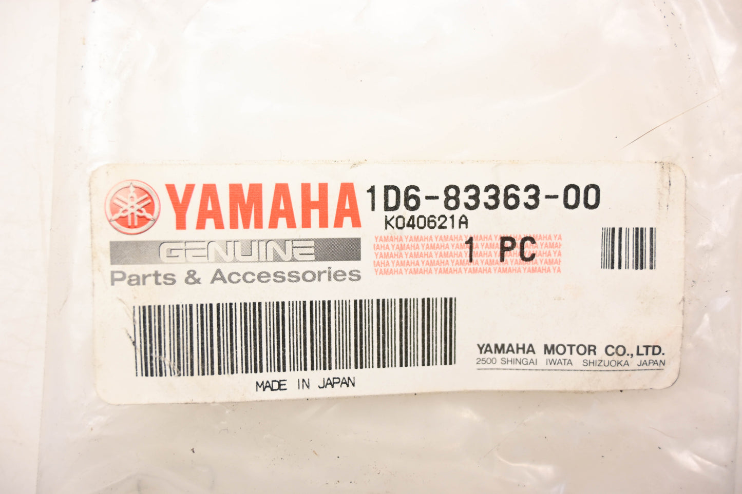 New OEM Yamaha 1D6-83363-00-00 Turn Signal Trim NOS