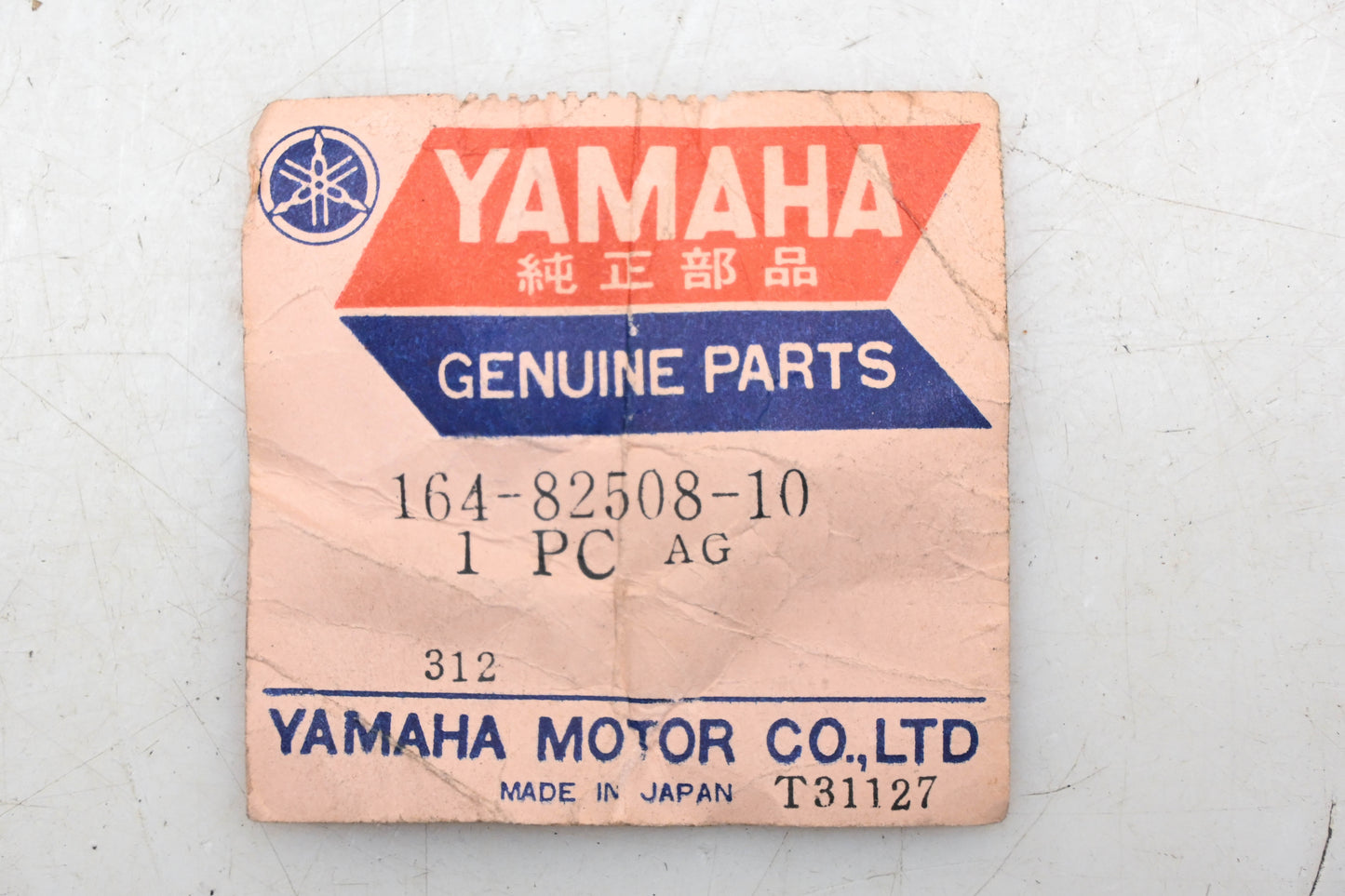New OEM Yamaha 164-82508-10-00 Ignition Switch Missing Keys NOS