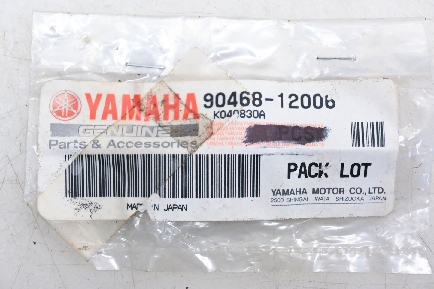 New OEM Yamaha 90468-12006-00 Clips Qty 2 NOS