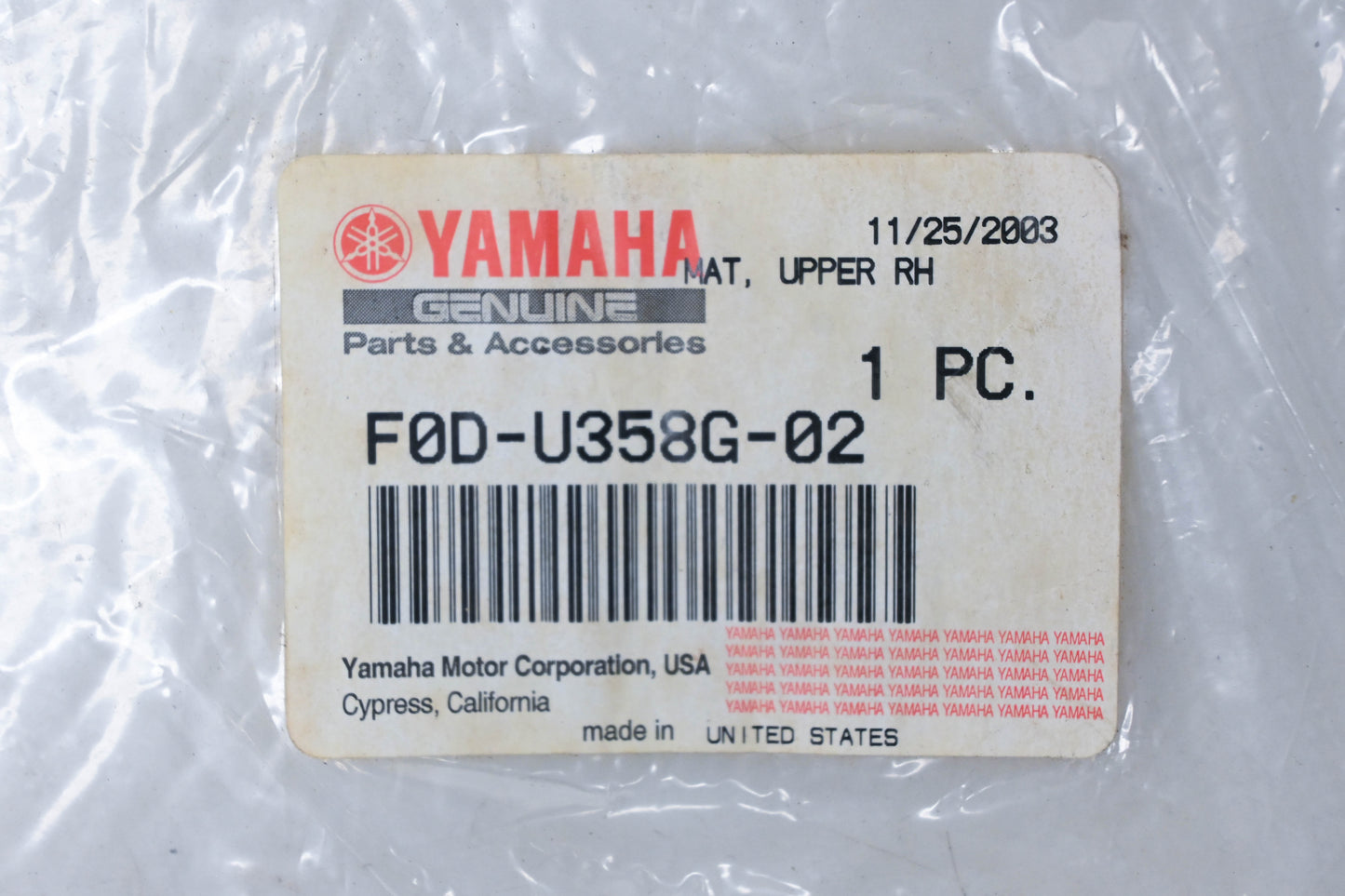 New OEM Yamaha F0D-U358G-02-00 Right Upper Mat NOS