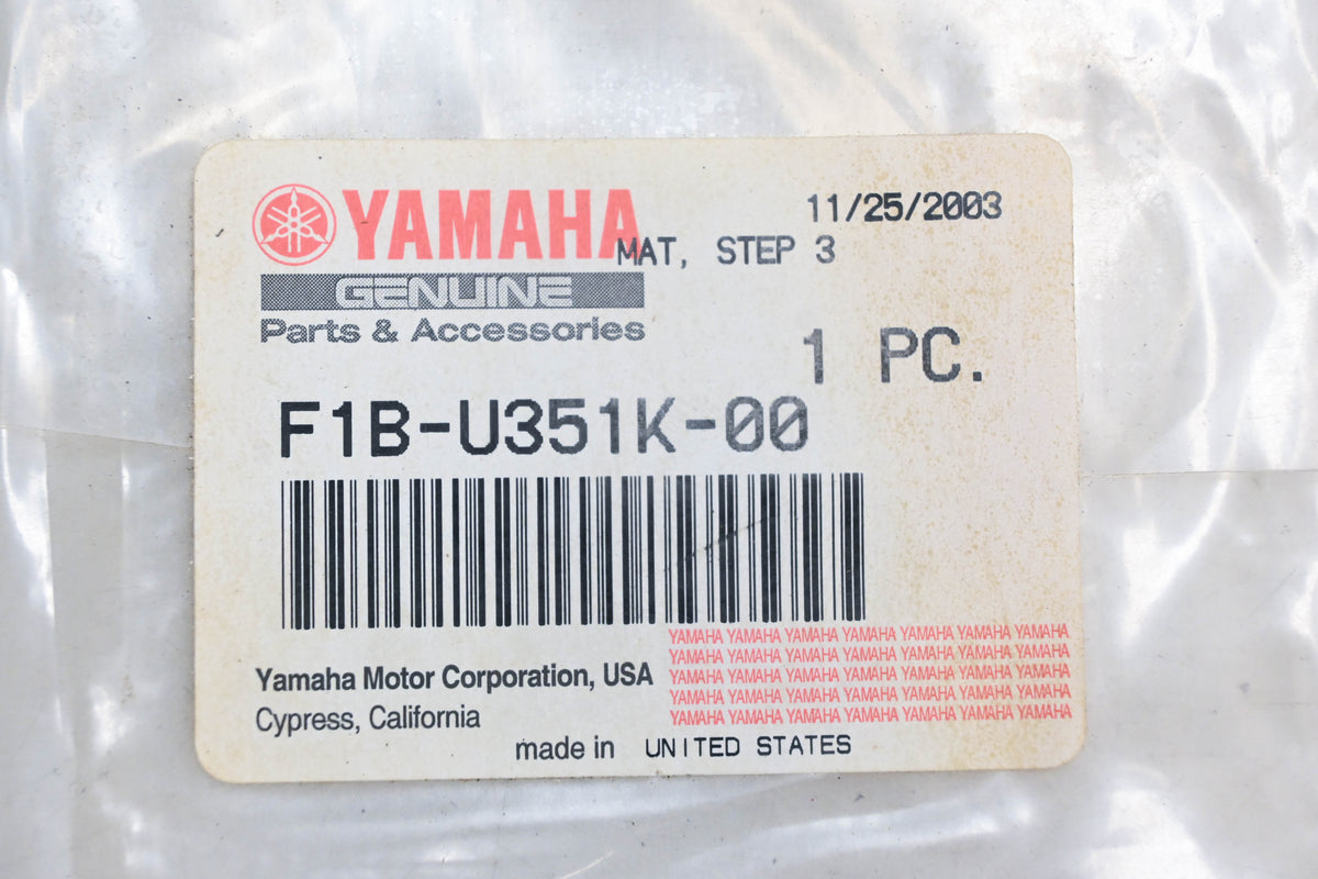 New OEM Yamaha F1B-U351K-00-00 Step Mat #3 NOS
