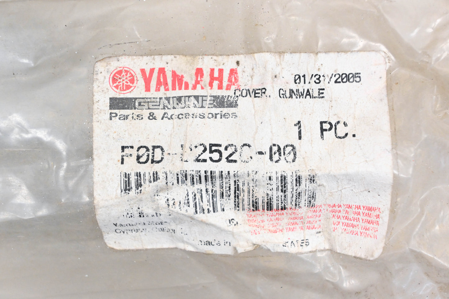 New OEM Yamaha F0D-U252C-00-00 Black Gunwale Cover NOS