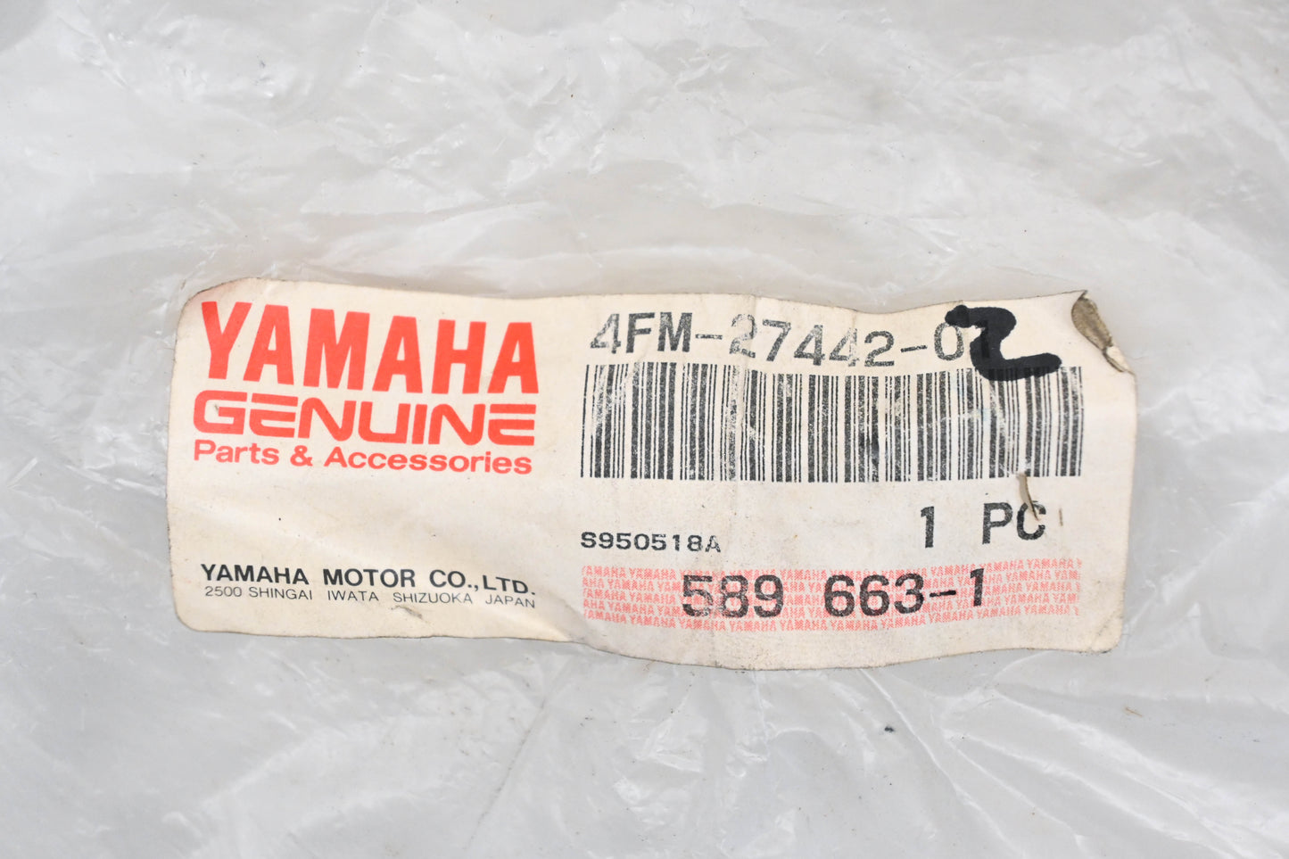 New OEM Yamaha 4FM-27442-02-00 Left Footpeg Bracket NOS