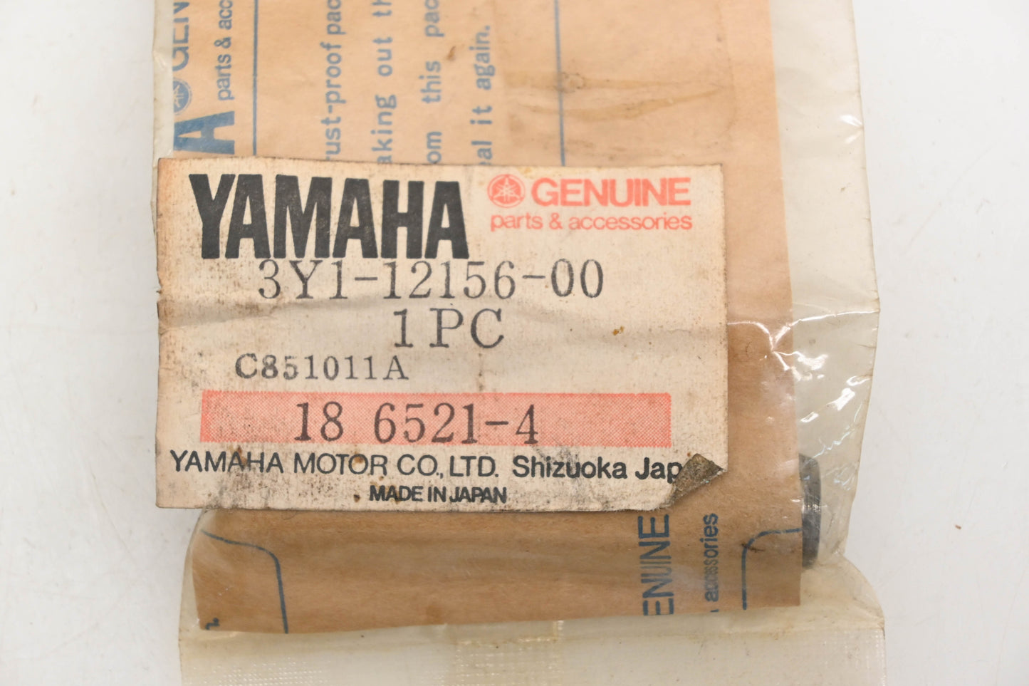New OEM Yamaha 3Y1-12156-00-00 Rocker Arm Shaft NOS