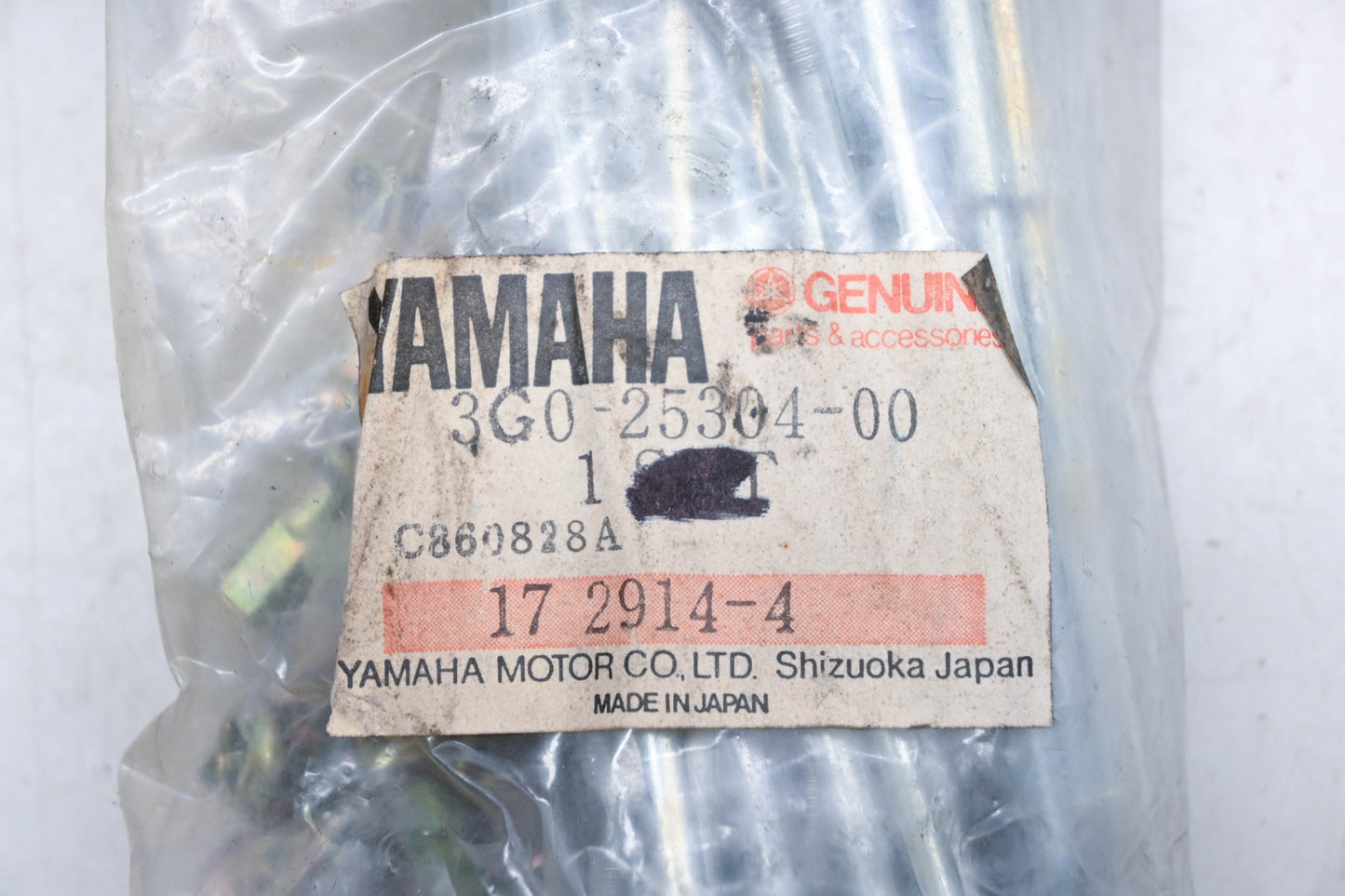 New OEM Yamaha 3G0-25304-00-00 Spokes & Nipples NOS