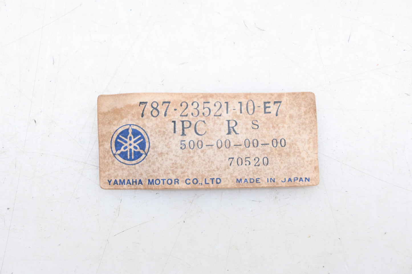New OEM Yamaha 787-23521-10-E7 Steering Knuckle NOS