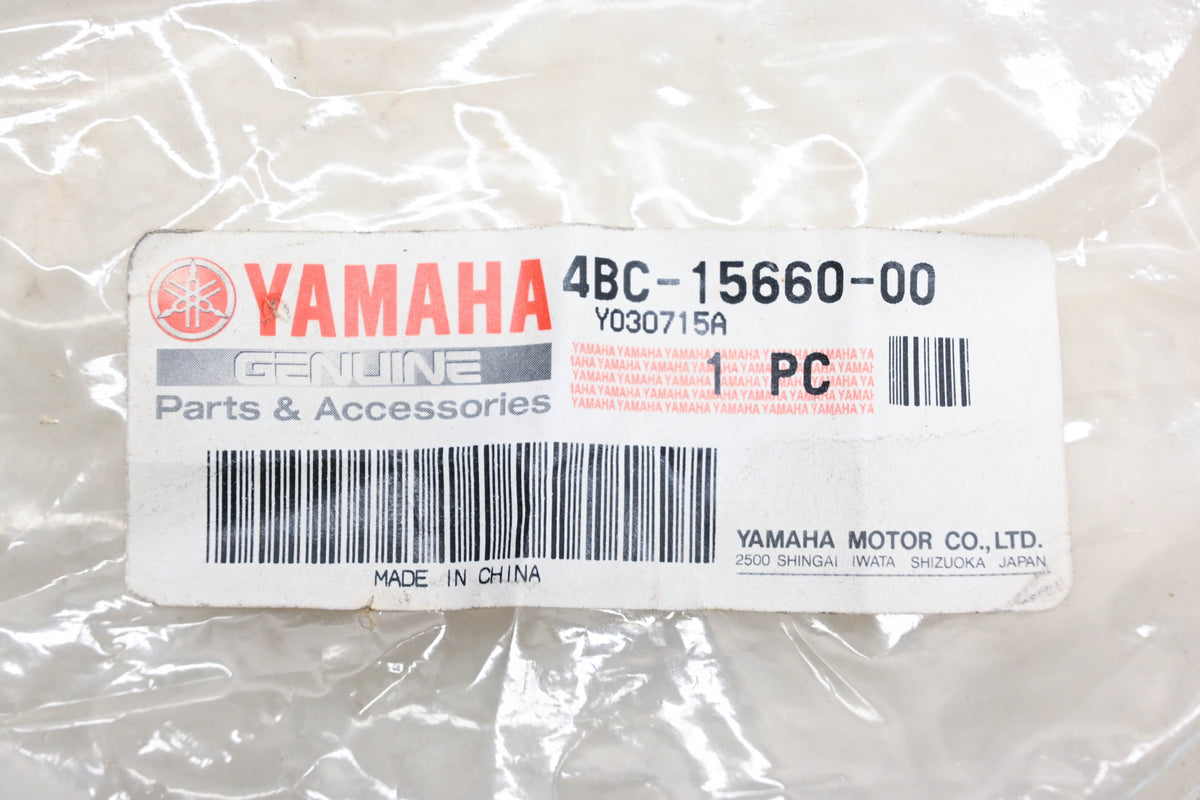 New OEM Yamaha 4BC-15660-00-00 Kick Axle Assembly NOS
