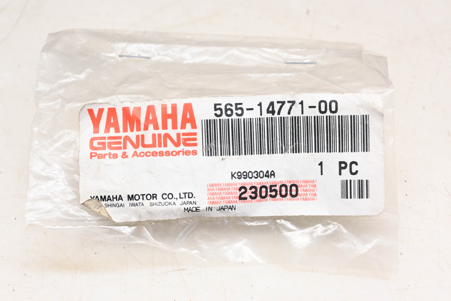 New OEM Yamaha 565-14771-00-00 Muffler Stay NOS