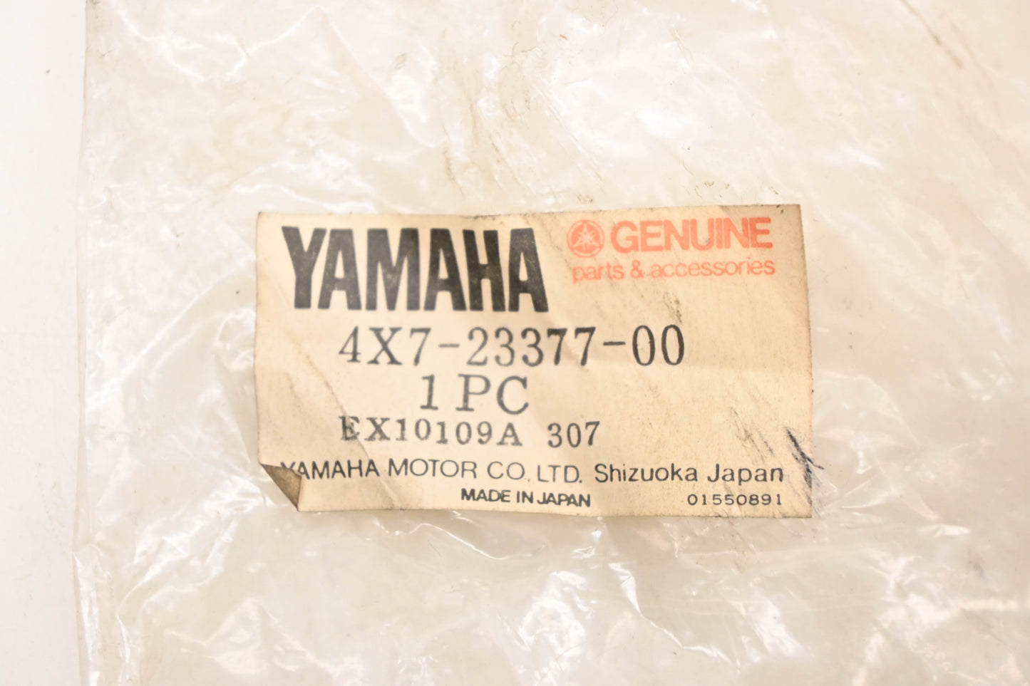 New OEM Yamaha 4X7-23377-00-00 Horn Mount Support Bracket NOS