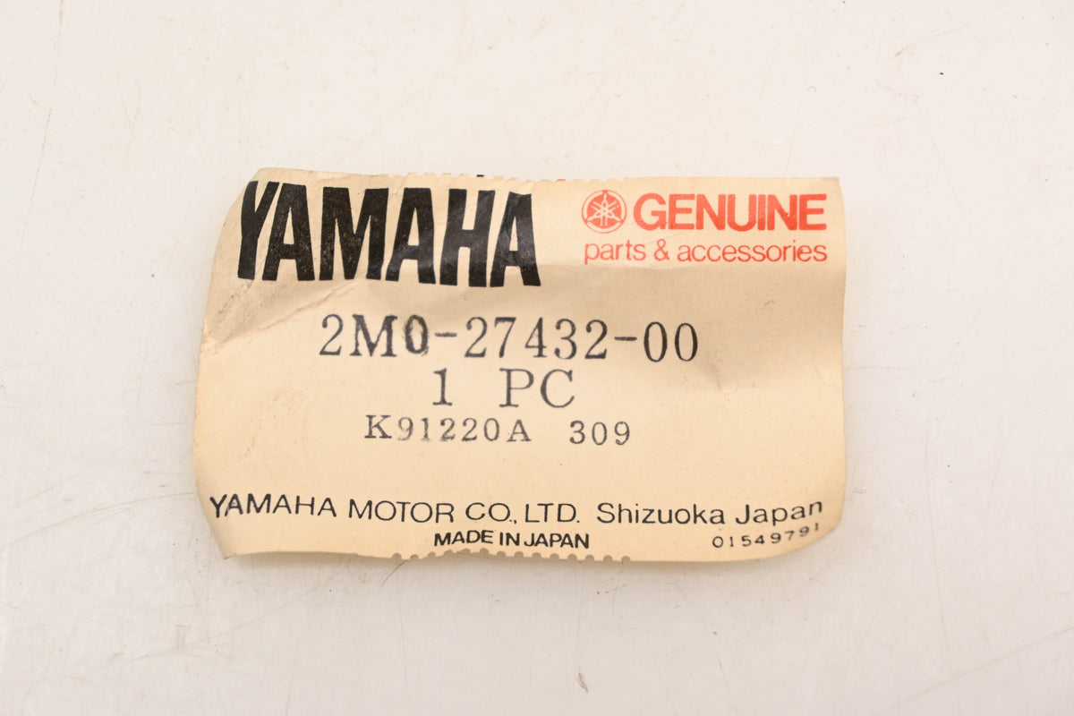 New OEM Yamaha 2M0-27432-00-00 Rear Left Footrest Bracket NOS