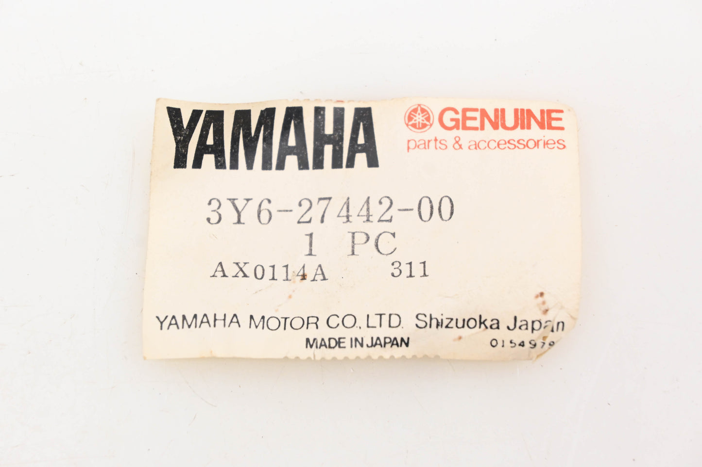 New OEM Yamaha 3Y6-27442-00-00 Right Footrest Bracket NOS