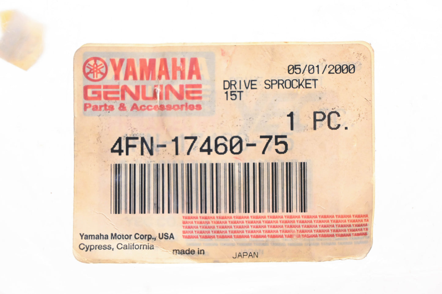 New OEM Yamaha 4FN-17460-75-00 Drive Sprocket 15T NOS
