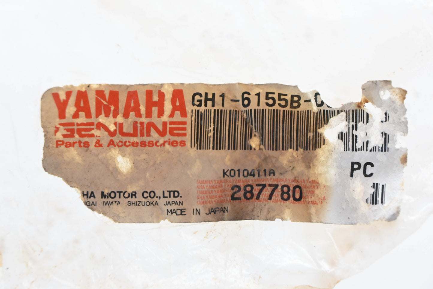 New OEM Yamaha GH1-6155B-00-00 Throttle Grip Inner Tube NOS