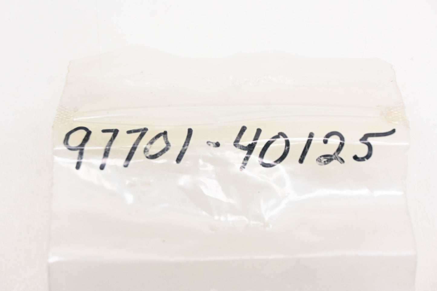 New OEM Yamaha 97701-40125-00 Tapping Screw NOS