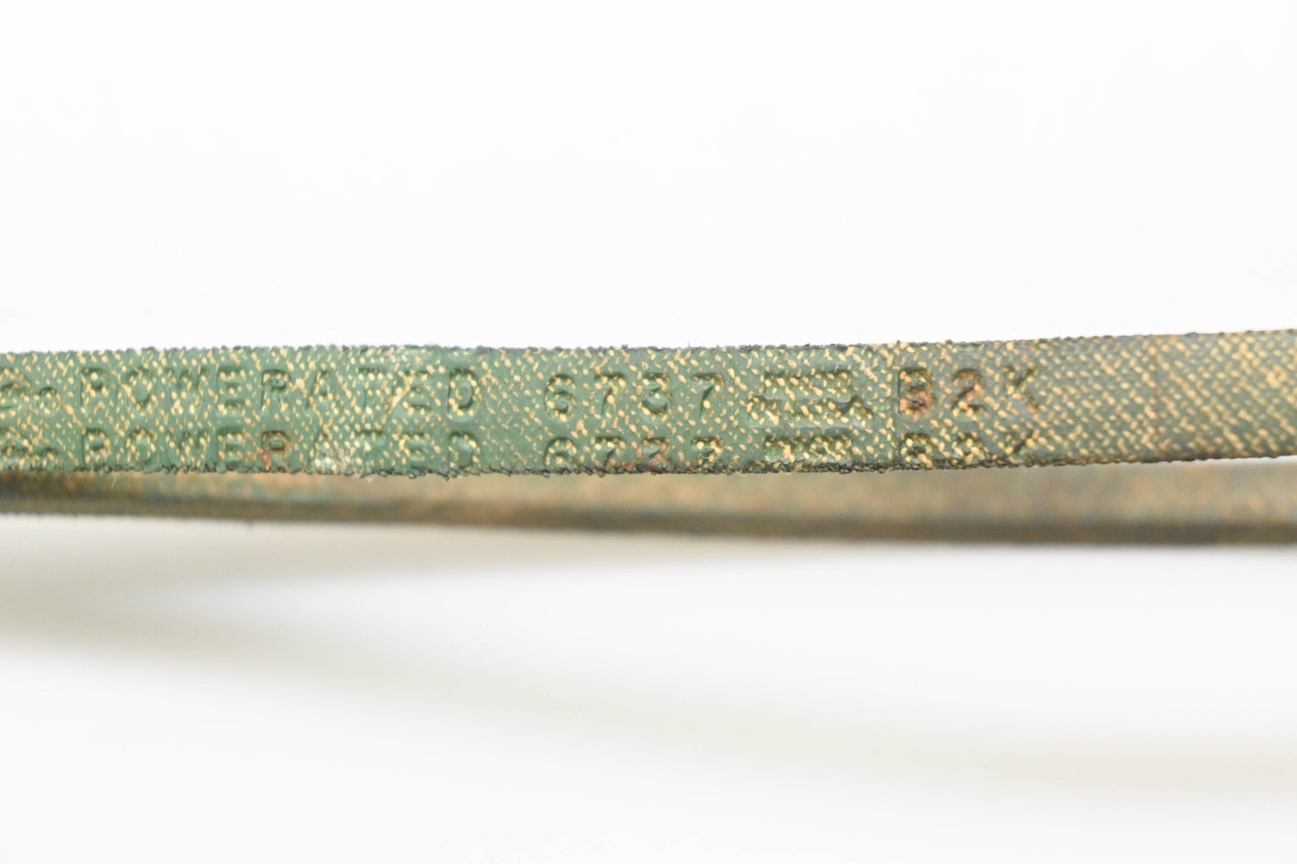 Gates 6737 Powerated V-Belt NOS