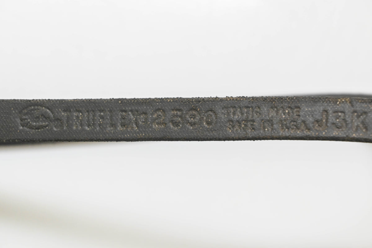 Gates 2390 V-Belt NOS