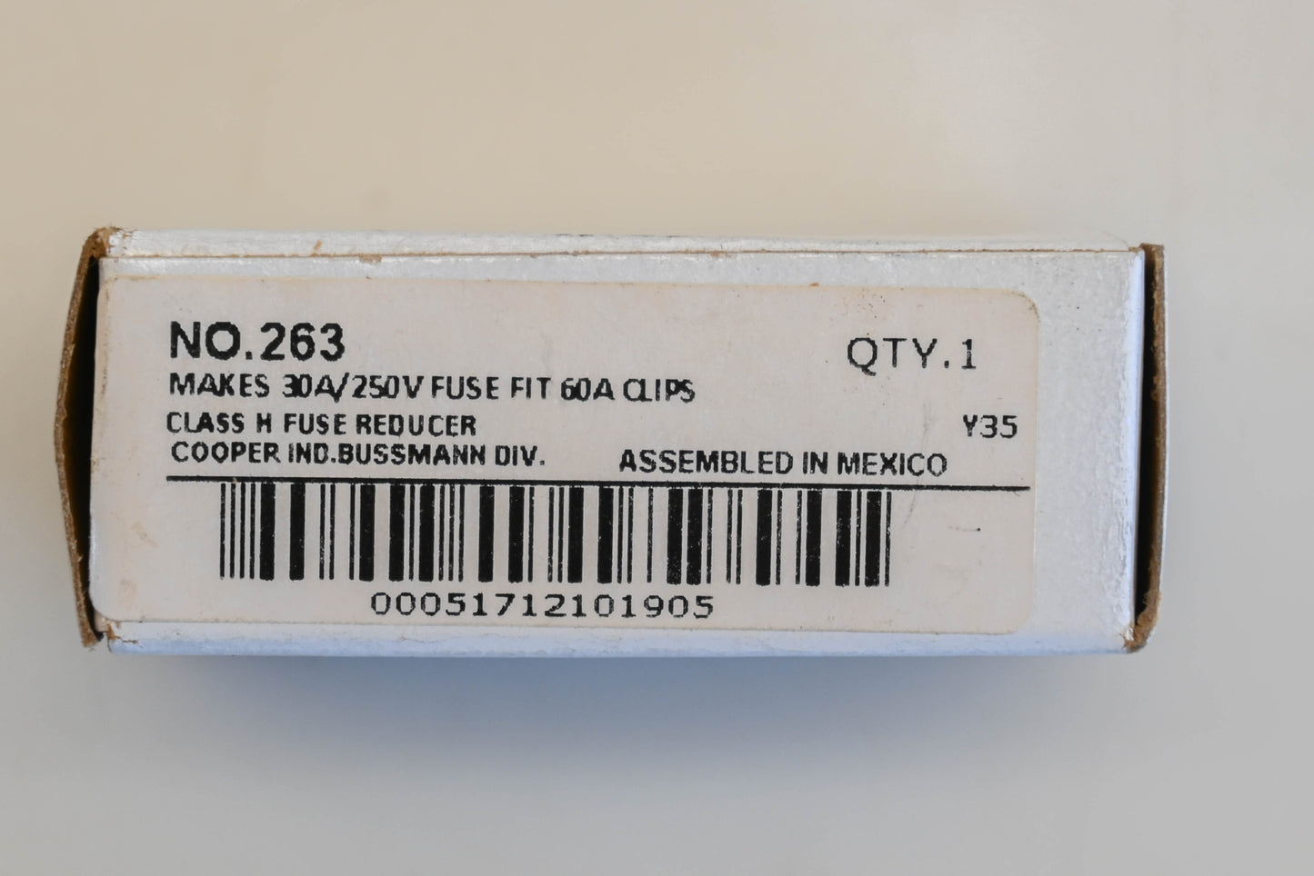 Bussmann 263 Fuse Reducers Qty 2 NOS