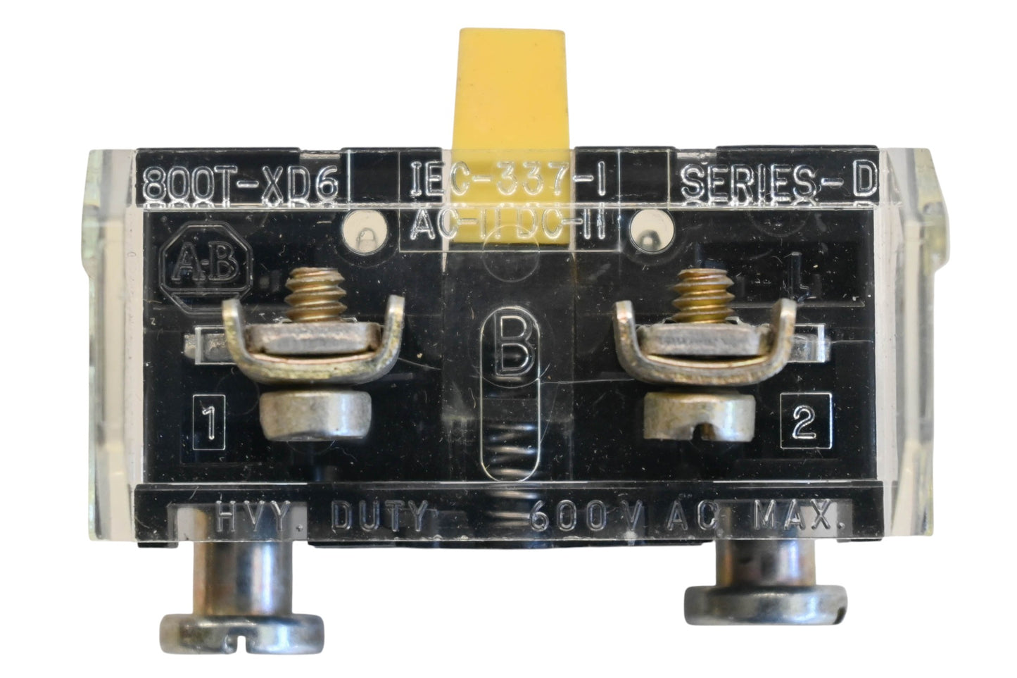 Allen Bradley 800T-XD6 600V Heavy Duty Contact Block NOS