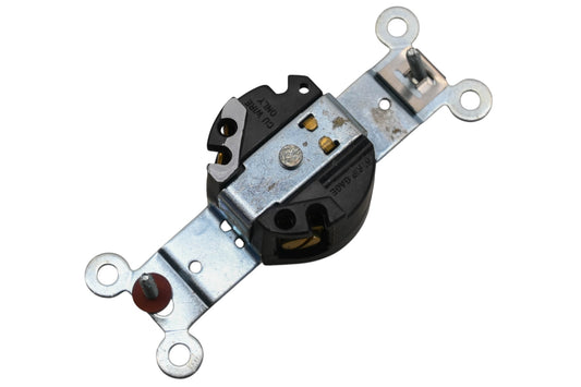 Hubbell 4760 15A-277V Twist Lock Receptacle Assembly NOS