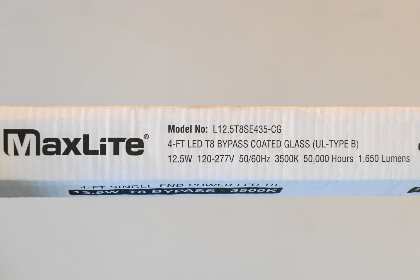 MaxLite L12.5T8SE435-CG 4FT 12.5W 120-277V LED Bulbs Qty 2 NOS