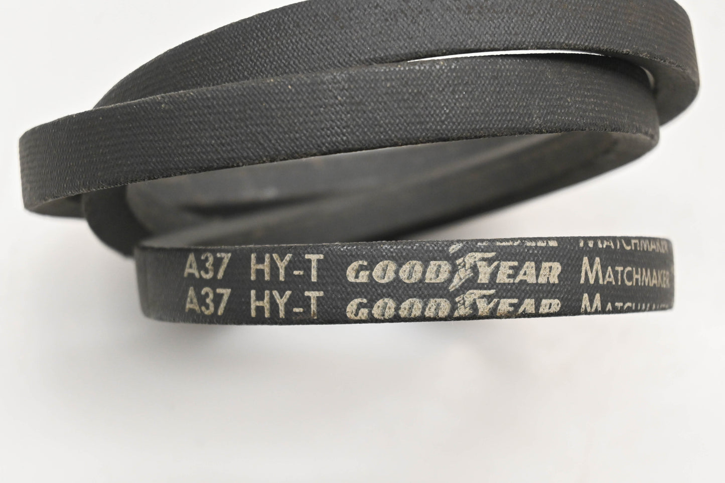 Goodyear A37 1/2" x 39" V-Belt Qty 3 NOS