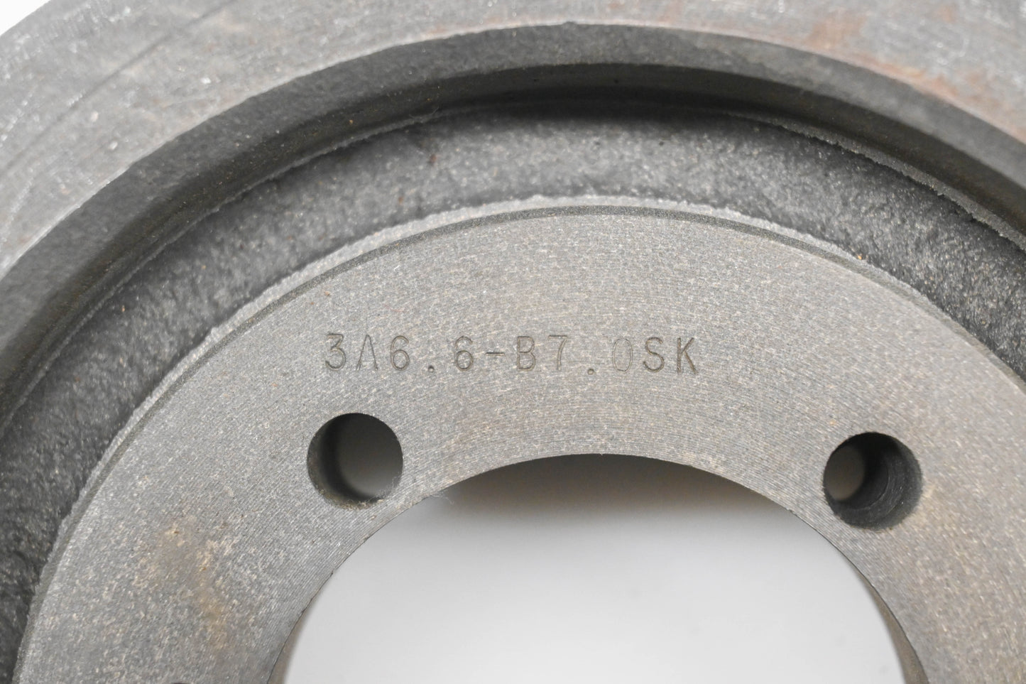 Maurey 3A6.6B7.0SK, 3A6.6B7.0-SK 7-3/8" x 2-1/2" Sheave Pulley NOS