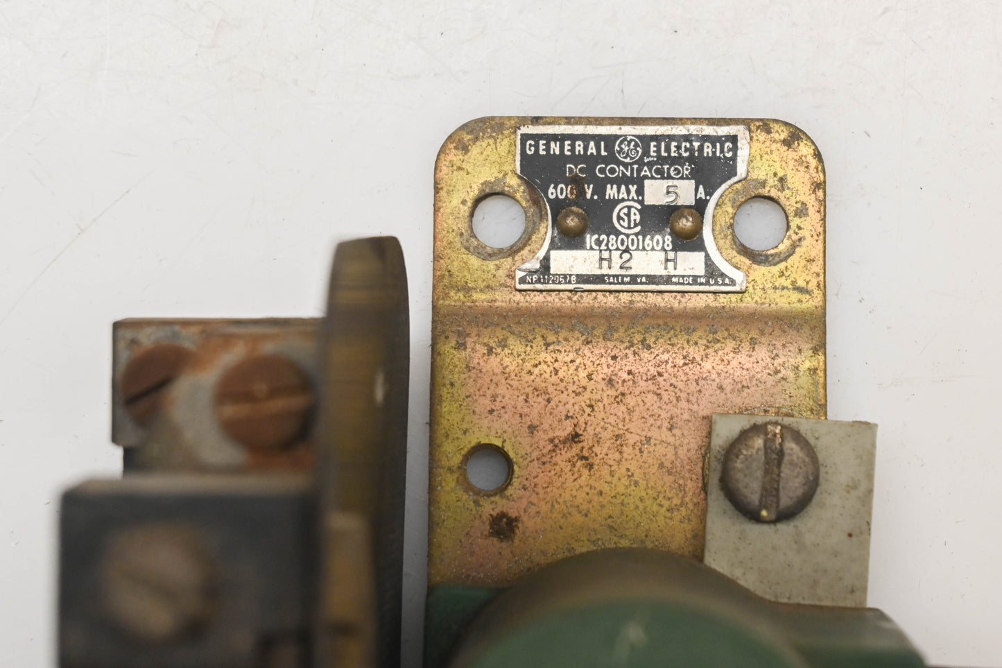 GE IC28001608H2H 5A-600V Relay Assembly