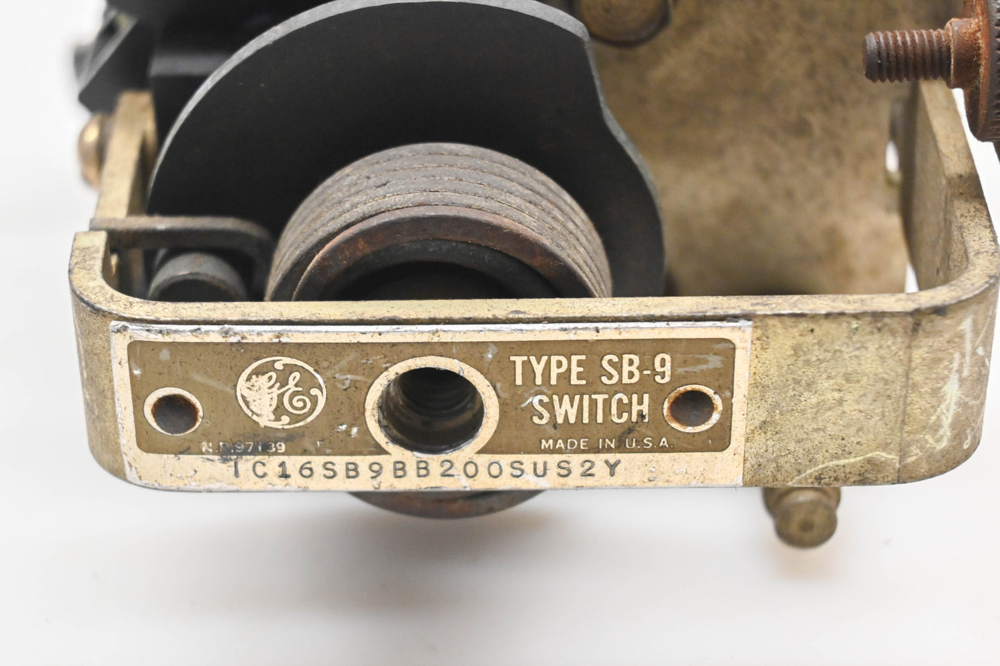 GE 1C16SB9BB200SUS2Y Rotary Switch Kit