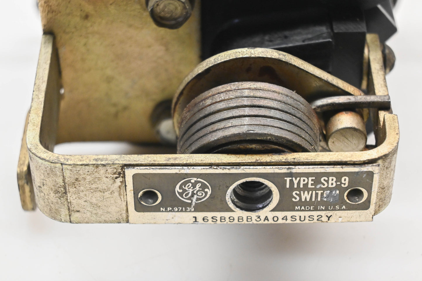 GE 16SB9BB3A04SUS2Y Rotary Switch Assembly