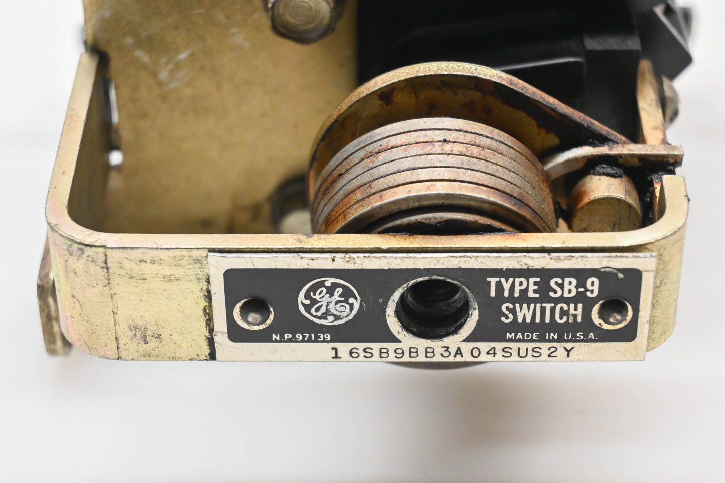 GE 16SB9BB3A04SUS2Y Rotary Switch Kit