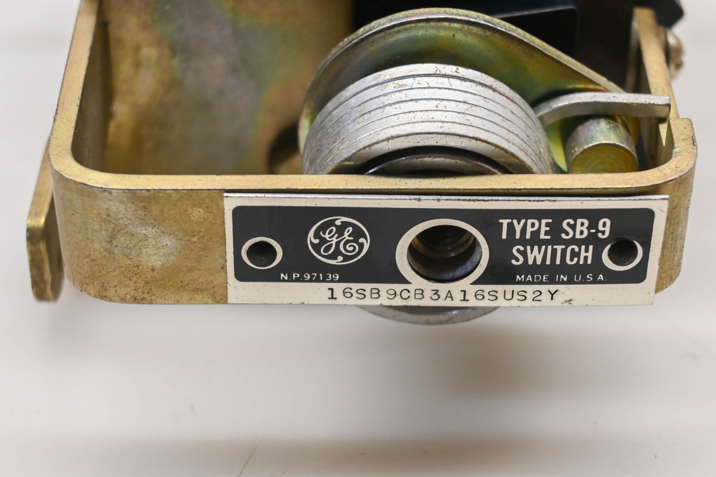 GE 16SB9CB3A16SUS2Y Rotary Switch Assembly