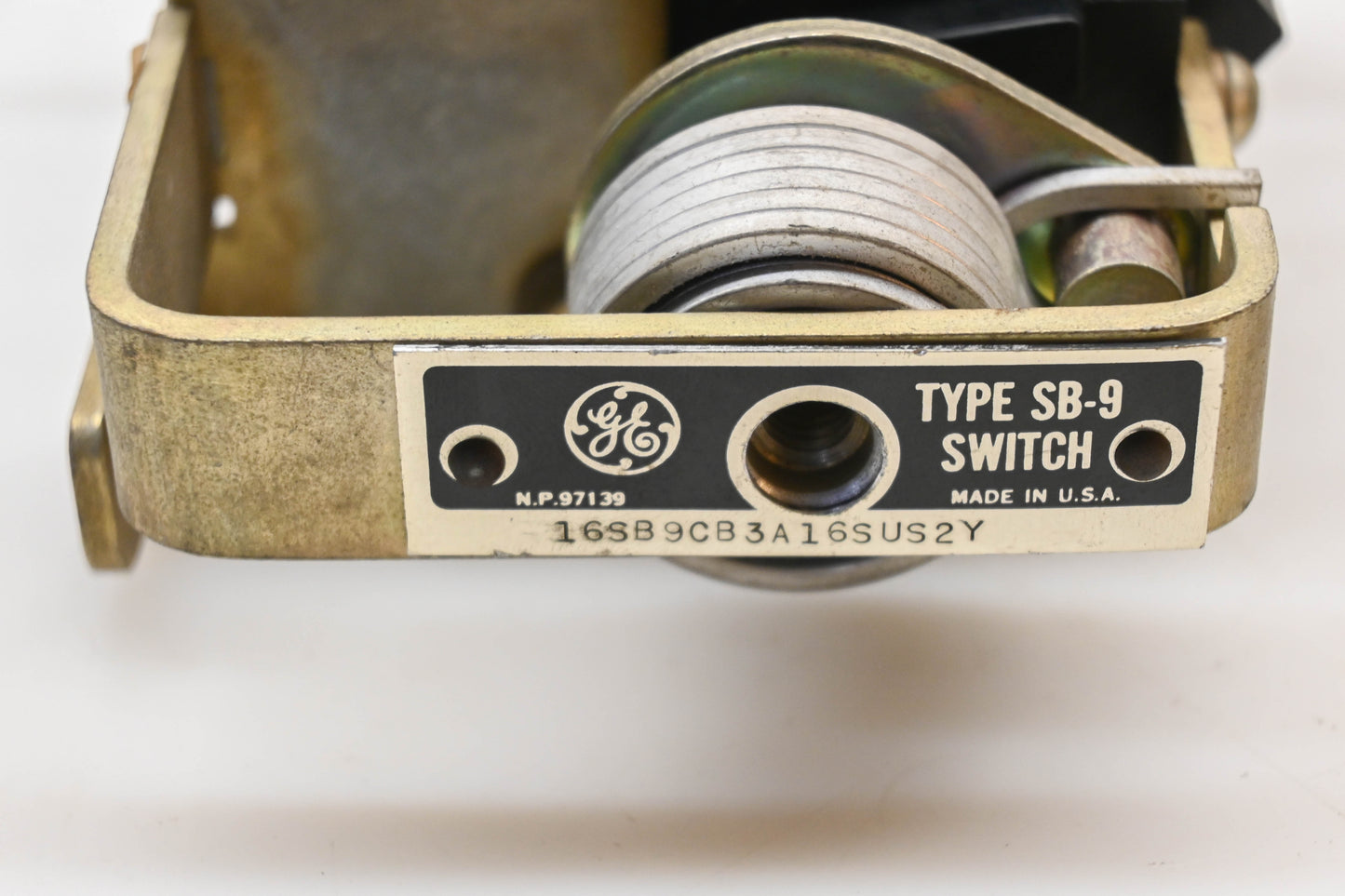 GE 16SB9CB3A16SUS2Y Rotary Switch Kit