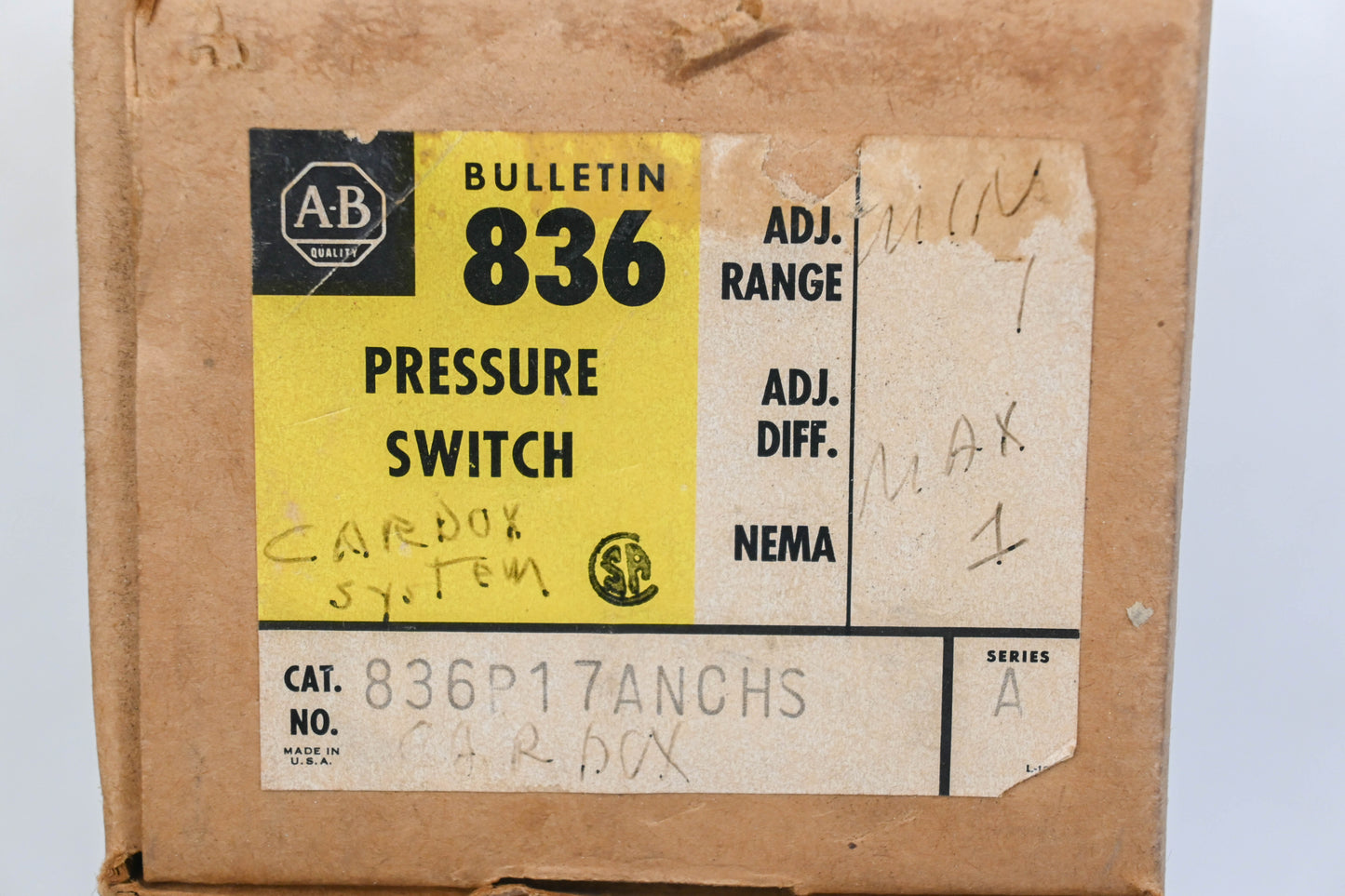 Allen Bradley 836-P17-ANCHS Pressure Control Switch NOS