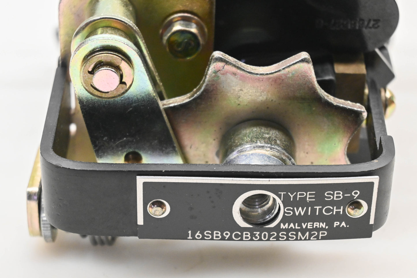 GE 16SB9CB302SSM2P Rotary Switch Kit NOS