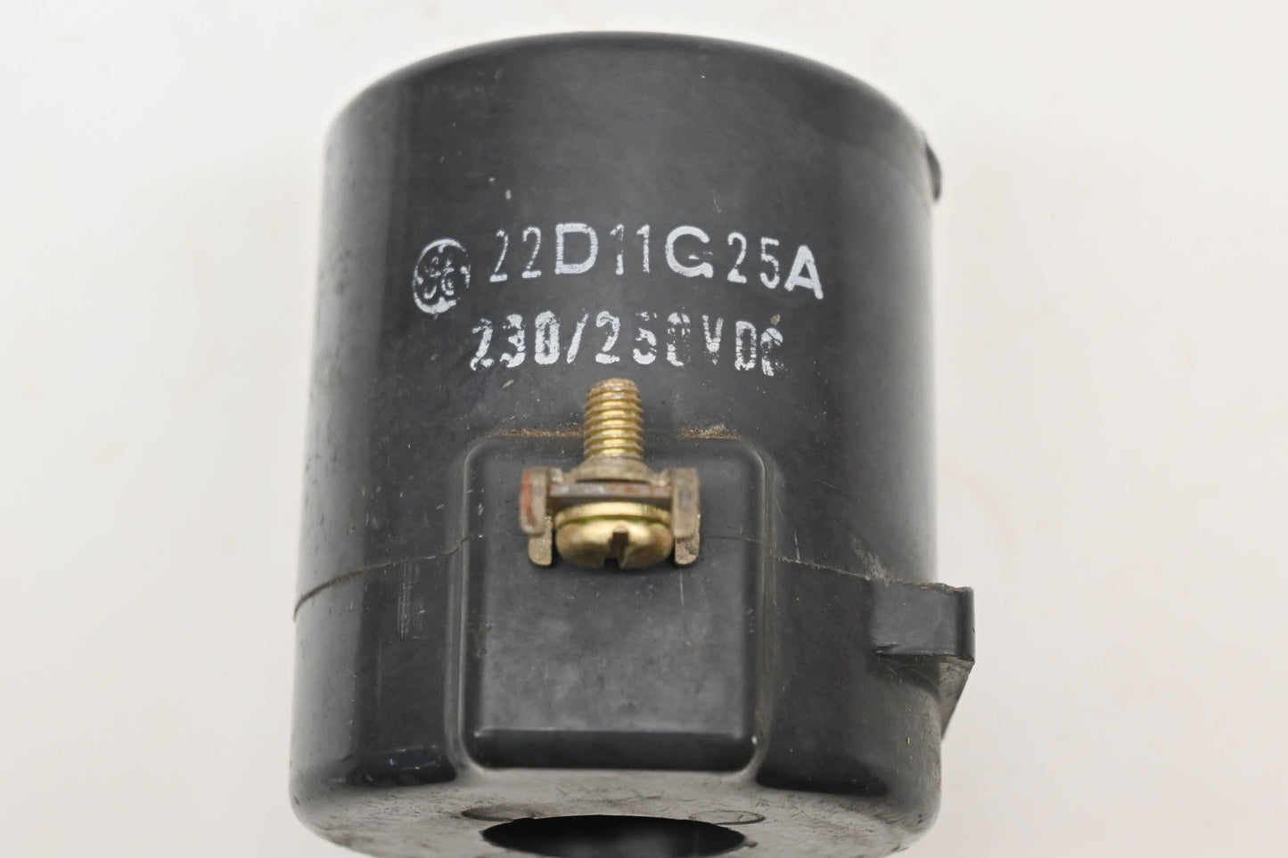 GE 22D11G25A 230/250VDC Coil