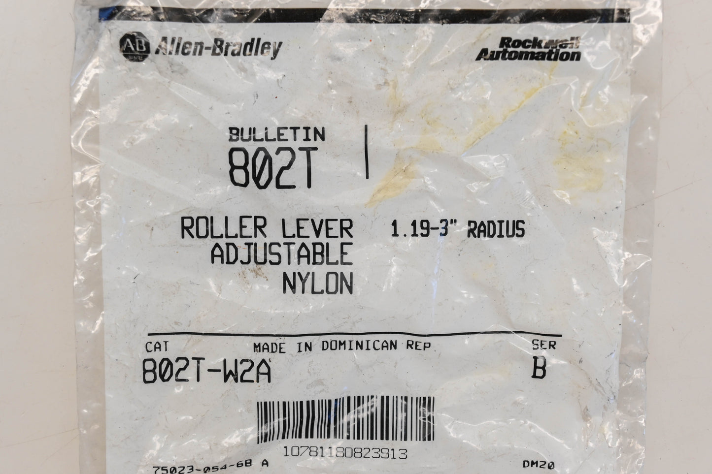 Allen Bradley 802T-W2A 1.19"-3" Adjustable Nylon Roller Lever NOS