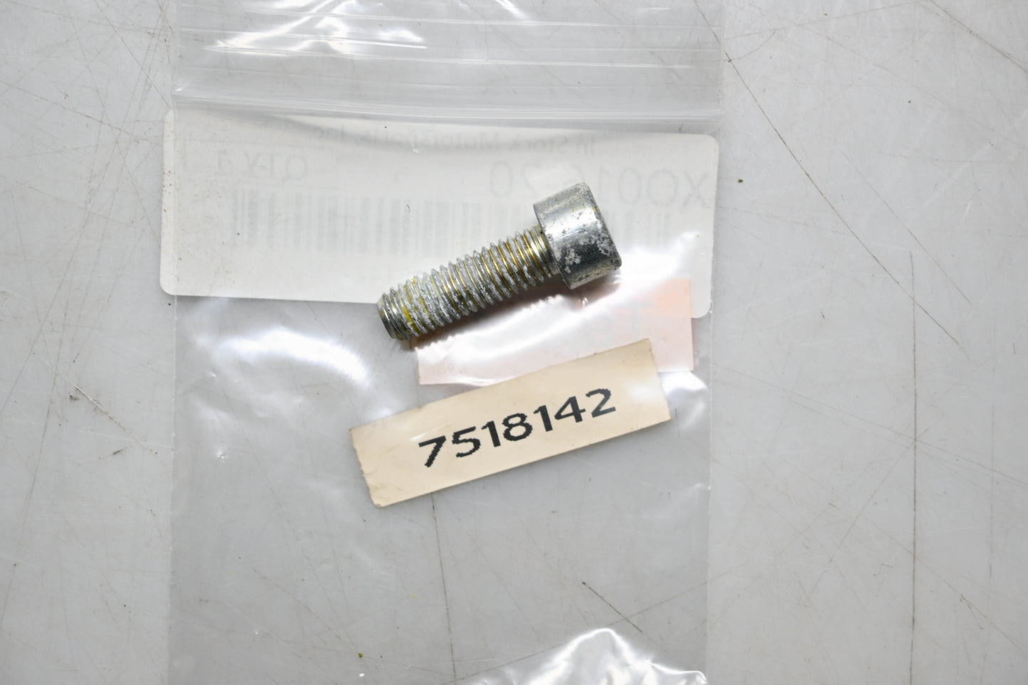 New OEM Polaris 7518142 Socket Head Screw NOS