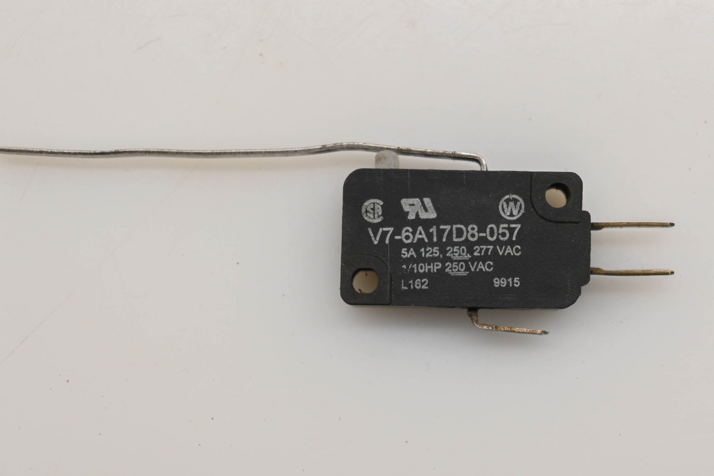 Honeywell V7-6A17D8-057 Micro Switch