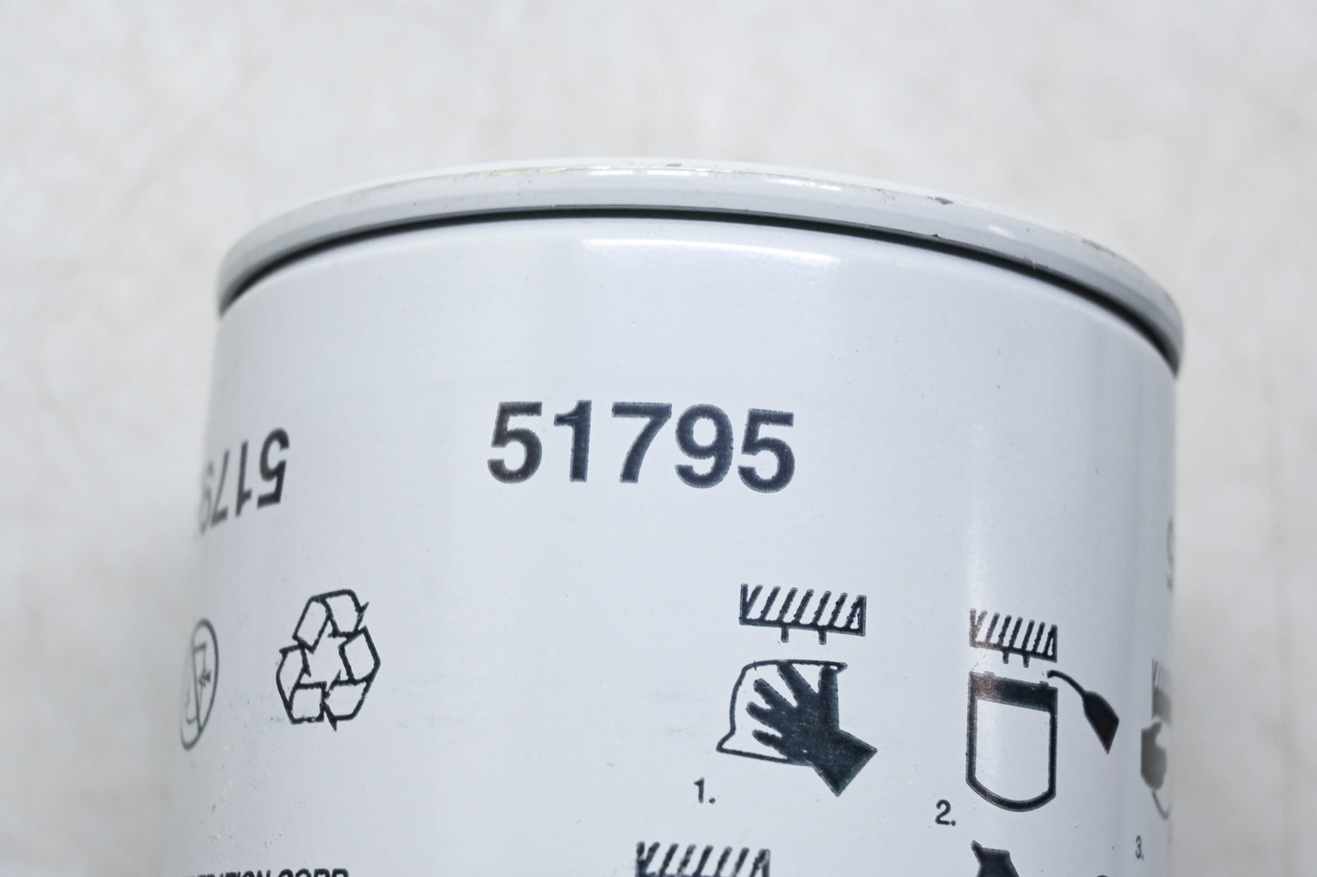 Wix 51795 Engine Oil Filter NOS