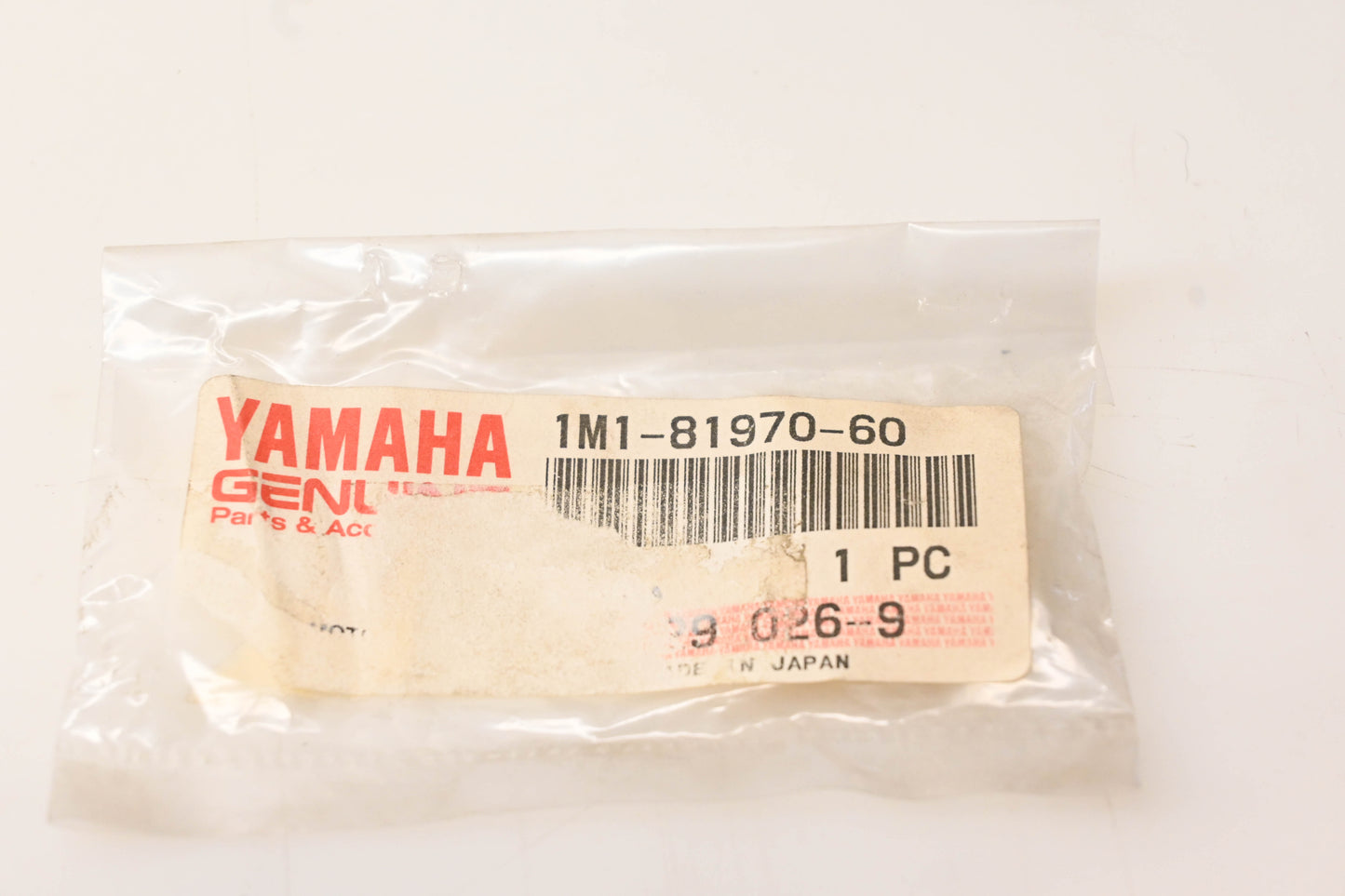 Yamaha 1M1-81970-60-00 Rectifier NOS