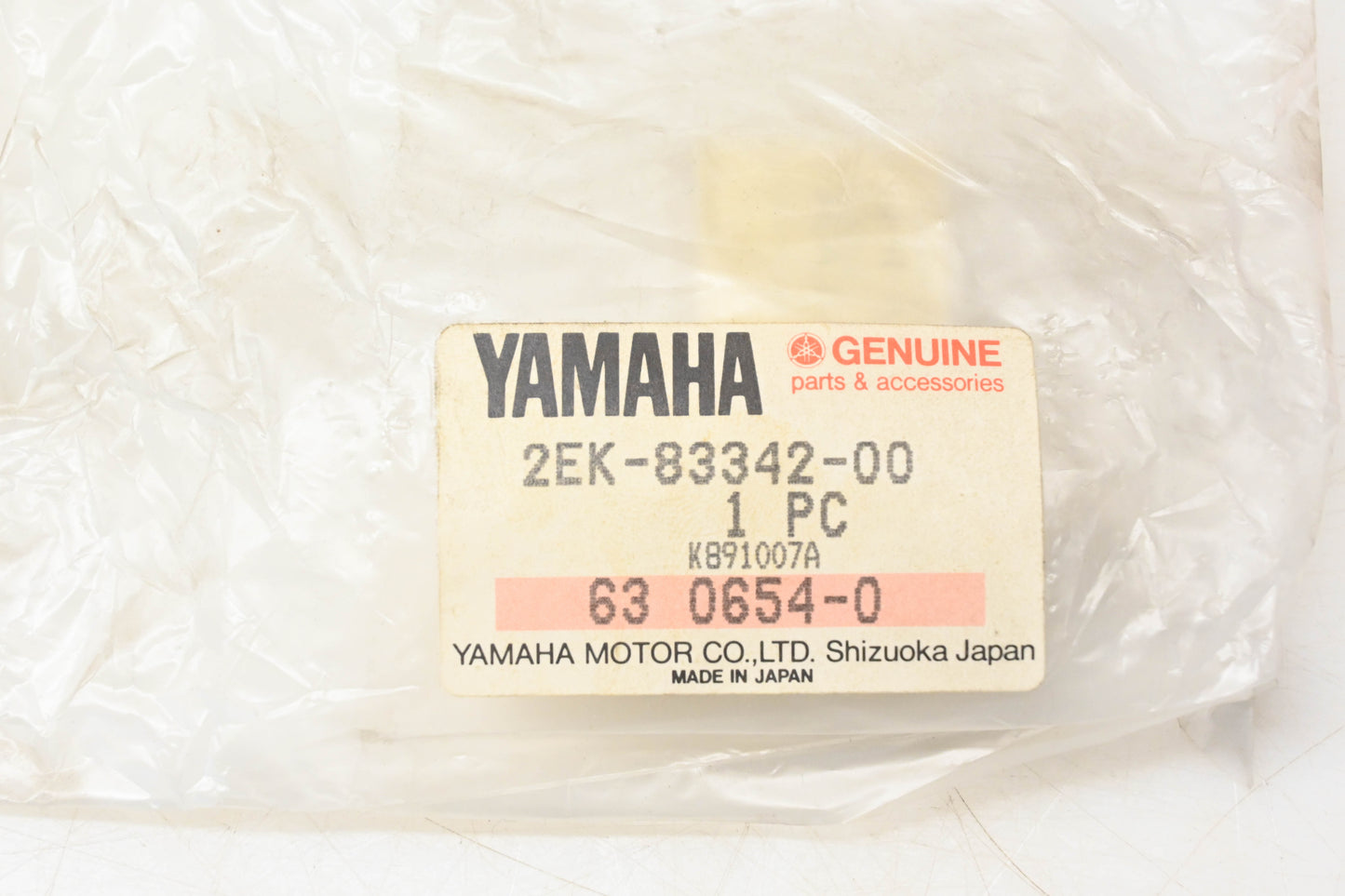 New OEM Yamaha 2EK-83342-00-00 Flasher Lens NOS