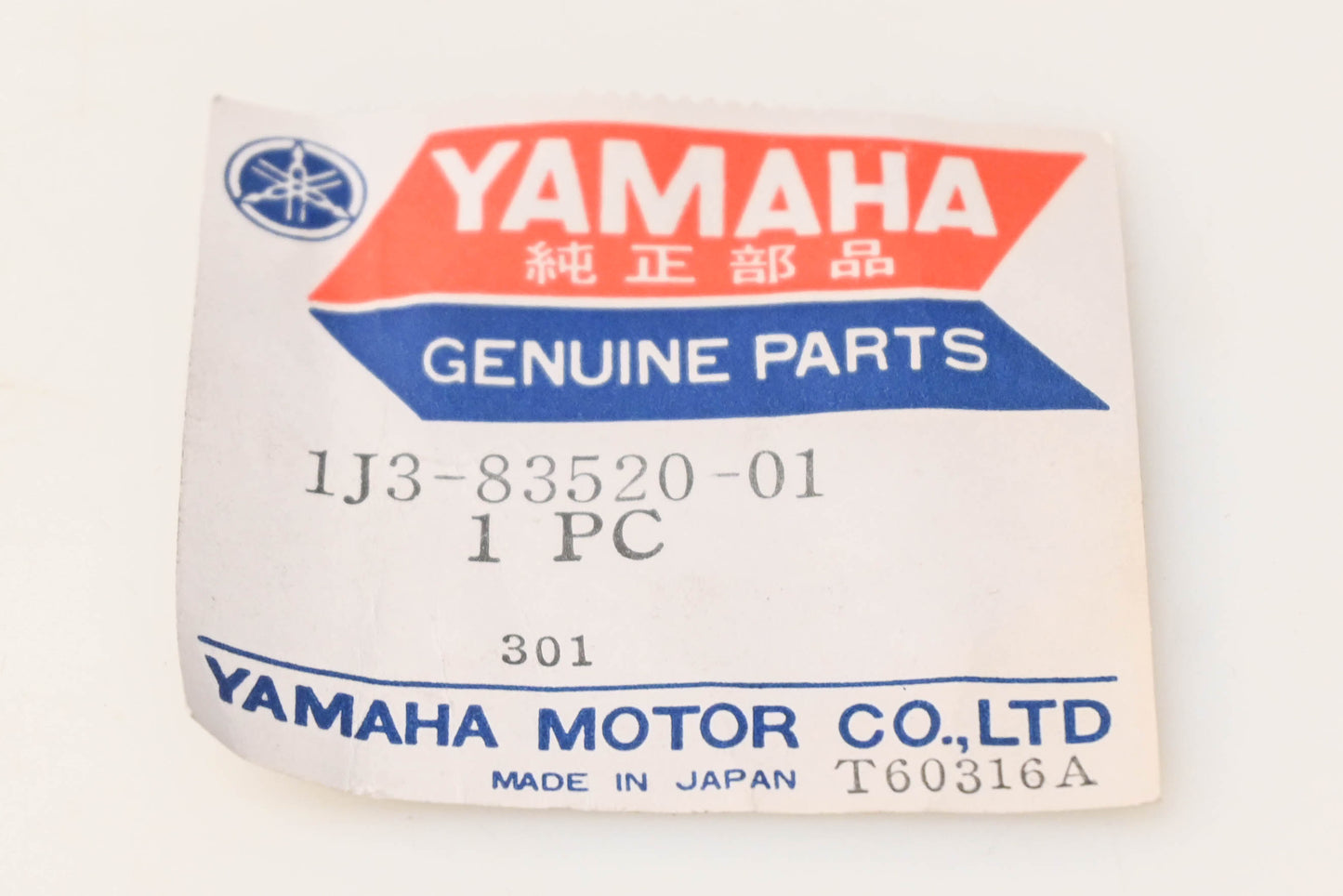 New OEM Yamaha 1J3-83520-01-00 Socket Cord Assembly NOS